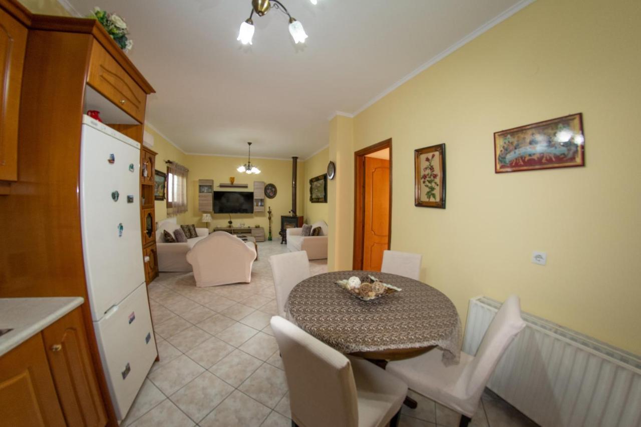 Kapetanios Apartments Агиос Стефанос Экстерьер фото