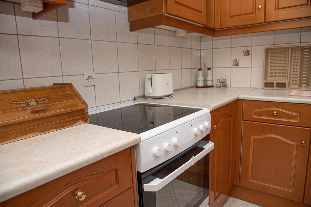 Kapetanios Apartments Агиос Стефанос Экстерьер фото