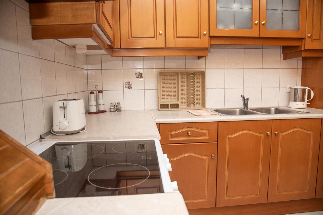 Kapetanios Apartments Агиос Стефанос Экстерьер фото